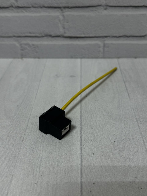 Разъем пластиковый Н1 с проводом 